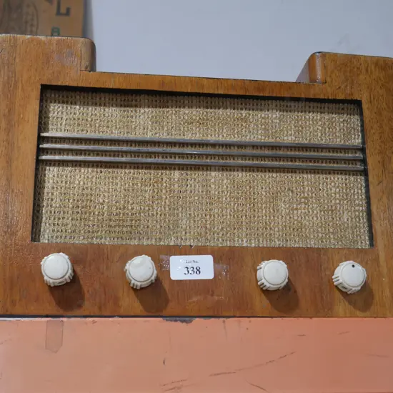 Valve radio