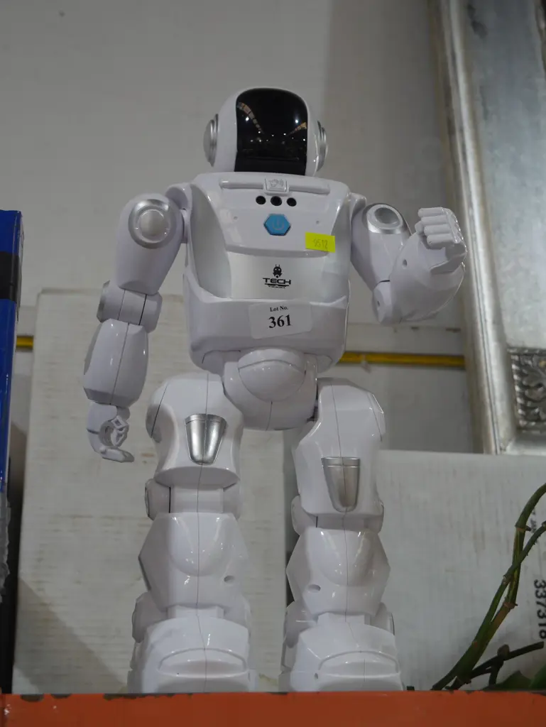 Tech robot Image 1++