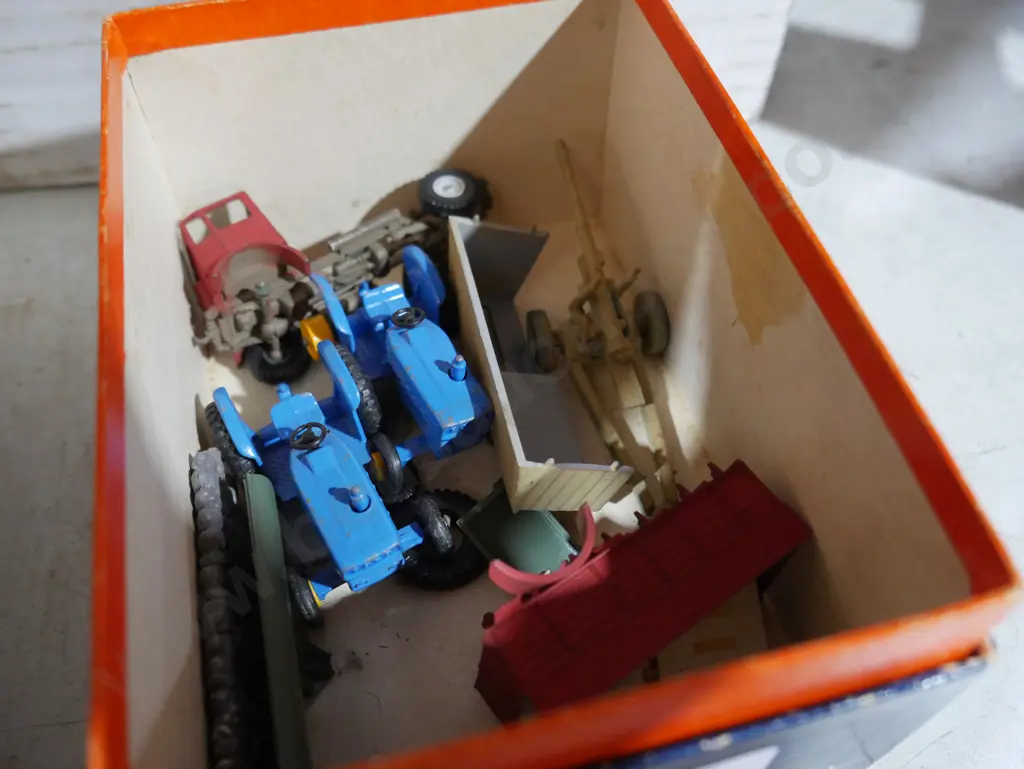 Matchbox tractors trailers Image 1++