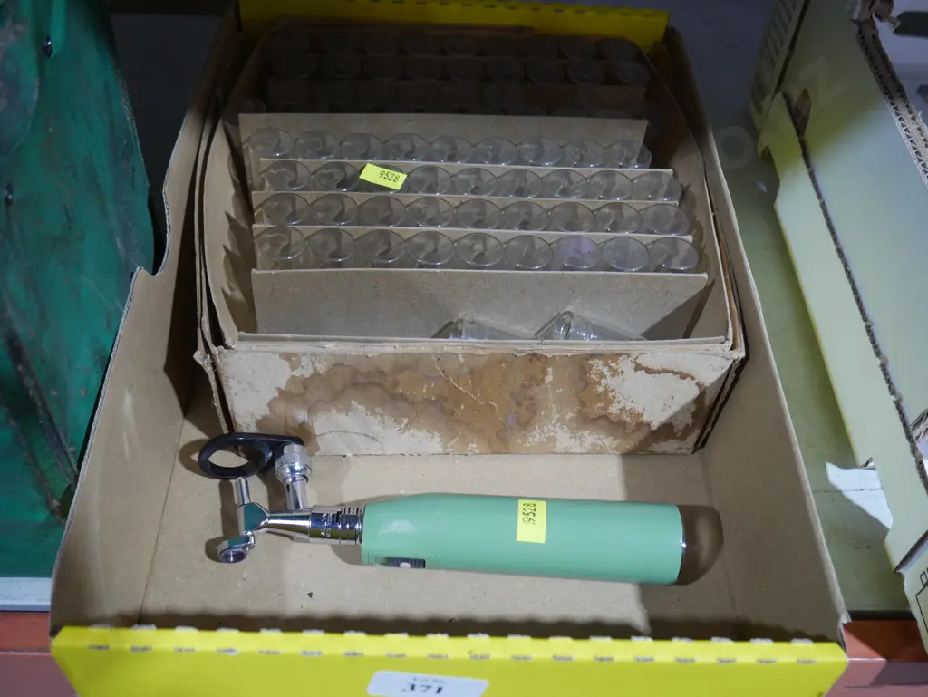 Otoscope , specimen jars Image 1++