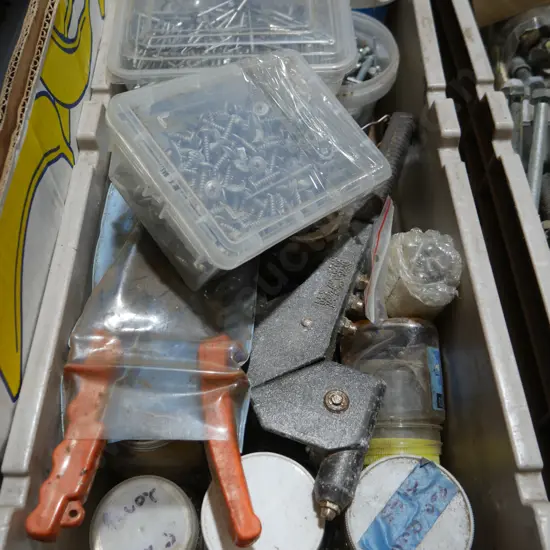 Rivet gun, rivet nails etc