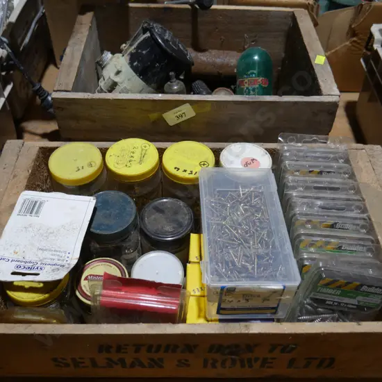 2 crates, screws etc