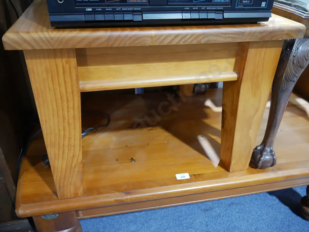 Wooden side table Image 1++