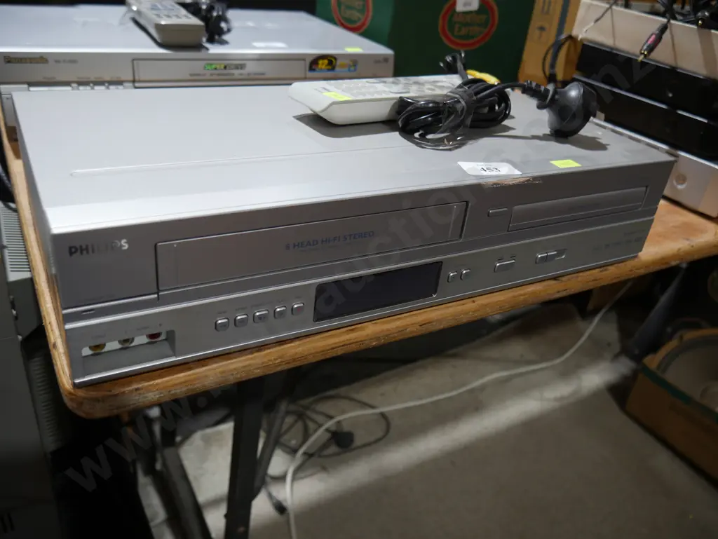 Philip vhs Image 1++