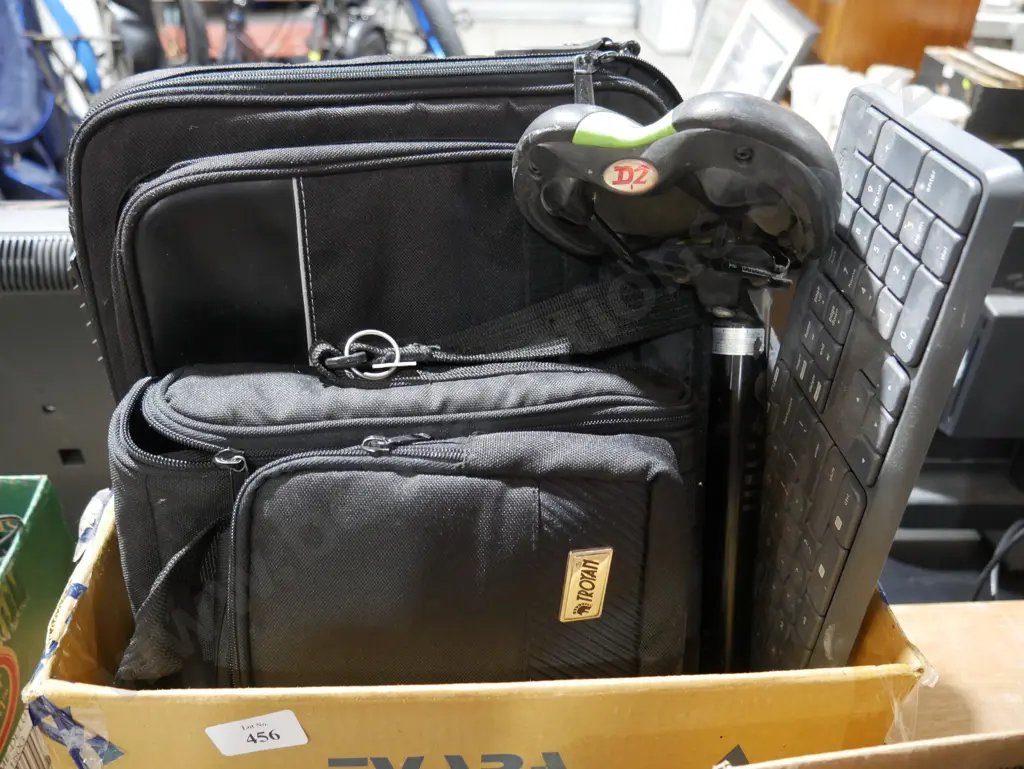 Laptop bags ect Image 1++