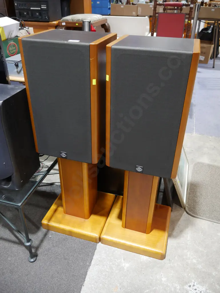 Mb electronics speakers Image 1++