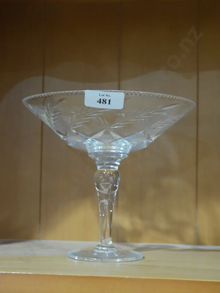 Webb Corbett stemmed dish Image 1++