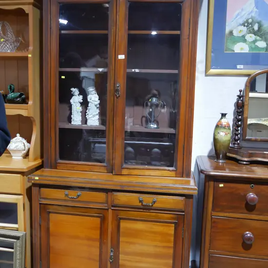 Glazed bookcase unit