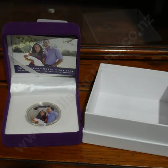 NZ 1 dollar silver Royalty coin