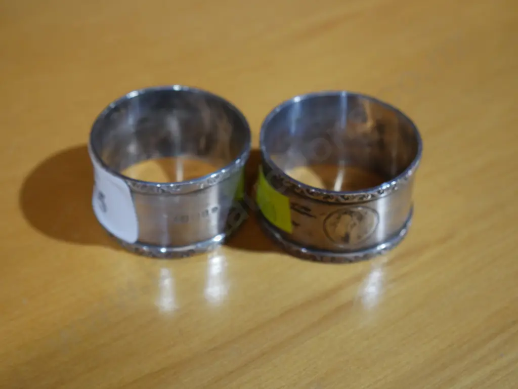 2 Stirling silver serviette rings Image 1++