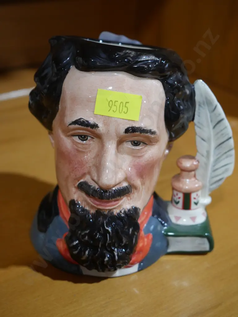 Royal Doulton Charles Dickens jug Image 1++