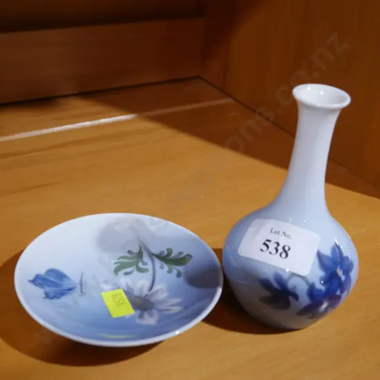 Royal Copenhagen vase, dish