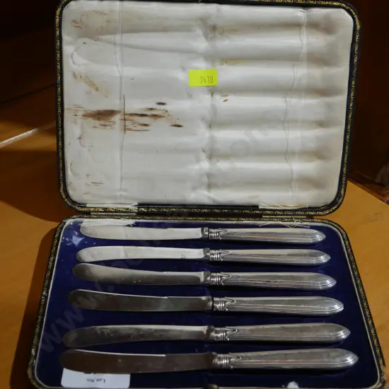 Cased set of 6 Stirling handled butter knives