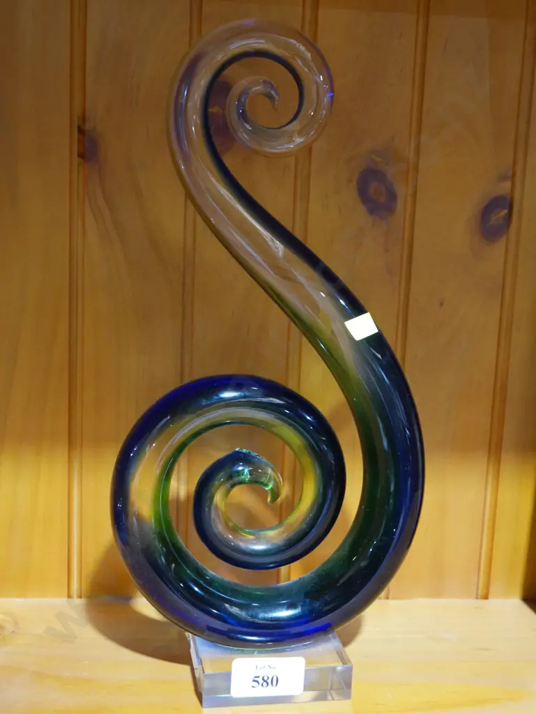 Art glass Koru Image 1++