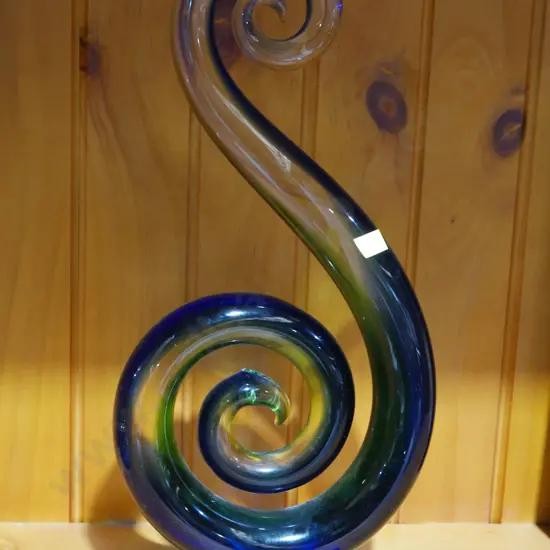 Art glass Koru