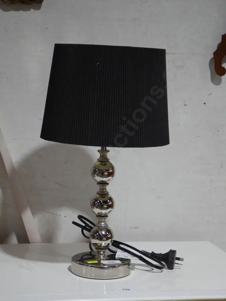 Table lamp Image 1++