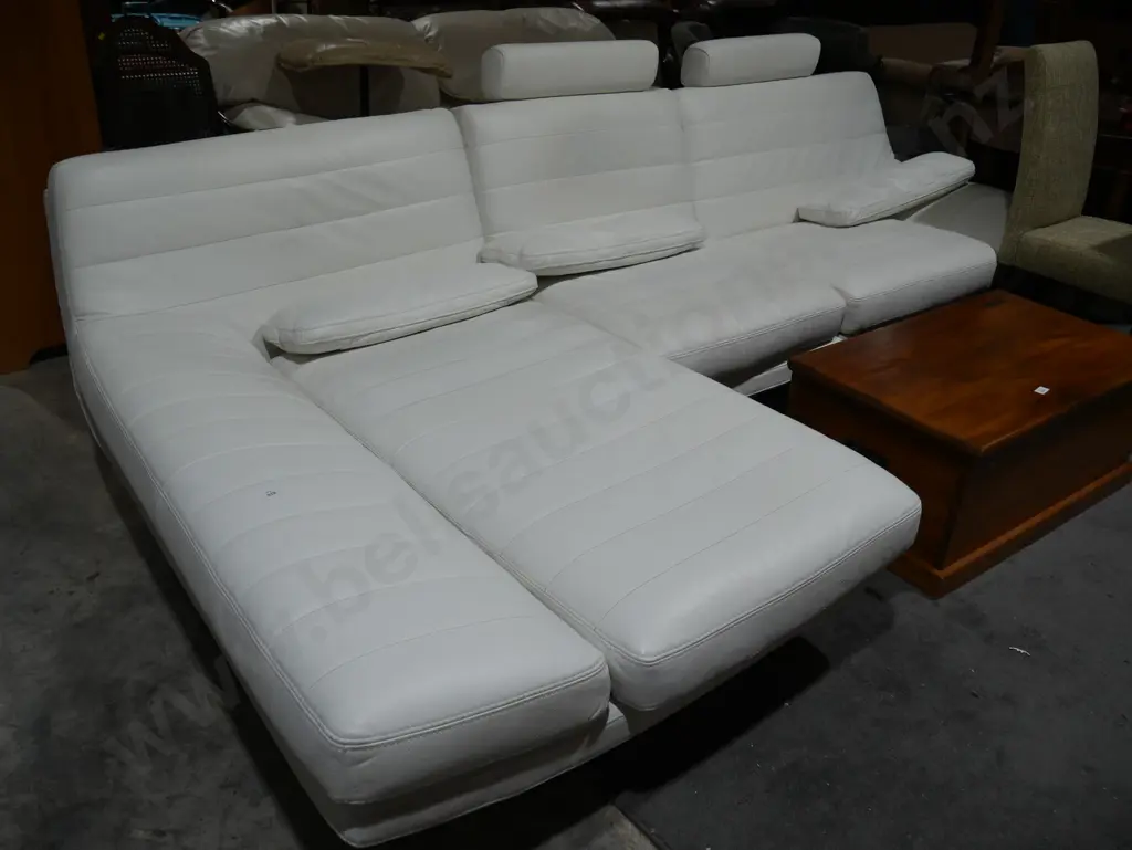 L shape leather sofa Image 1++