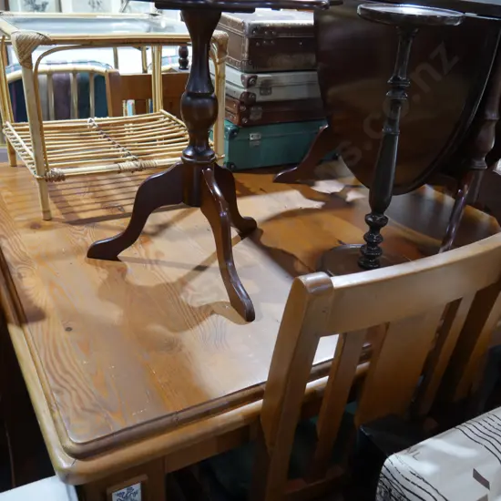 Dining table and 4 chairs