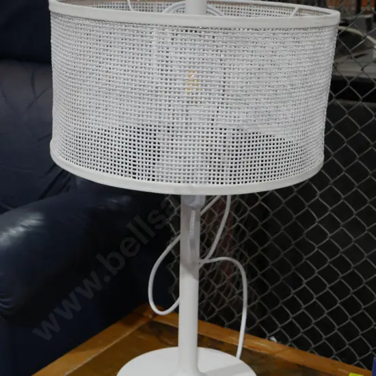 Table lamp
