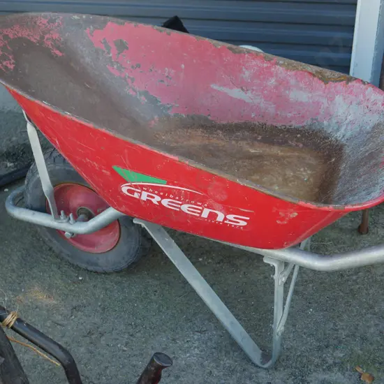 Wheel barrow