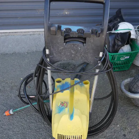 Karcher water blaster