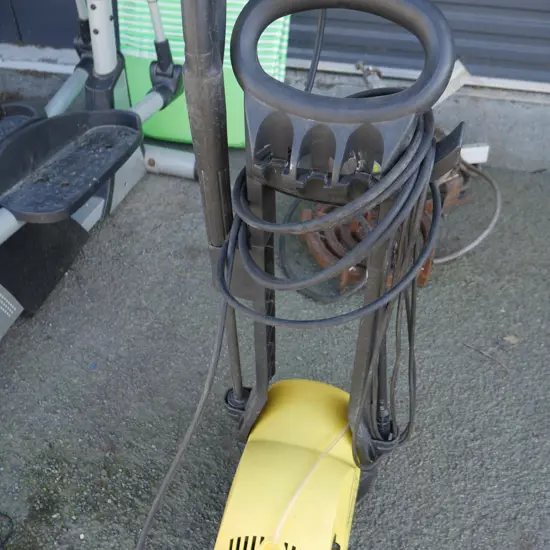 Karcher water blaster