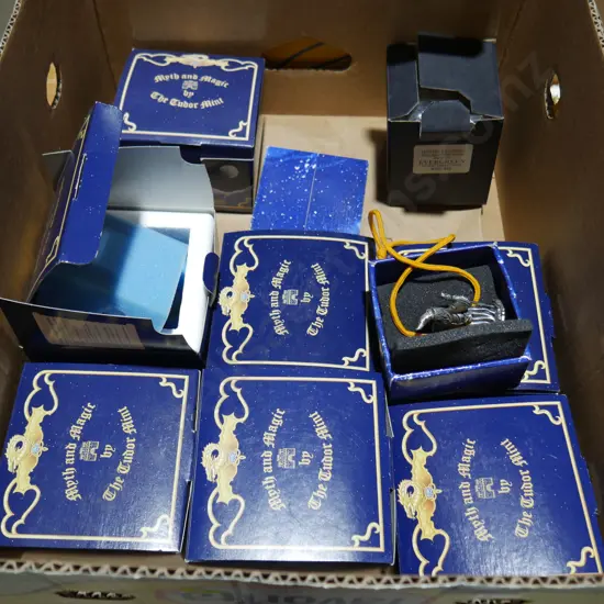 Boxed wizards, Dragons etc