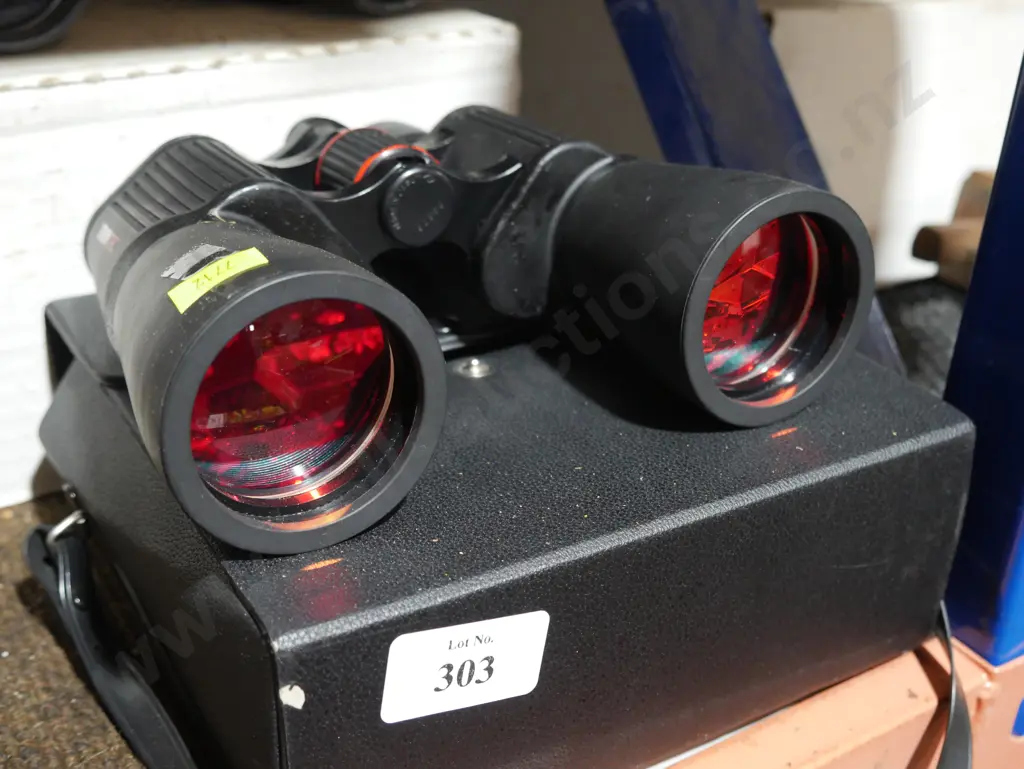 Binoculars Image 1++