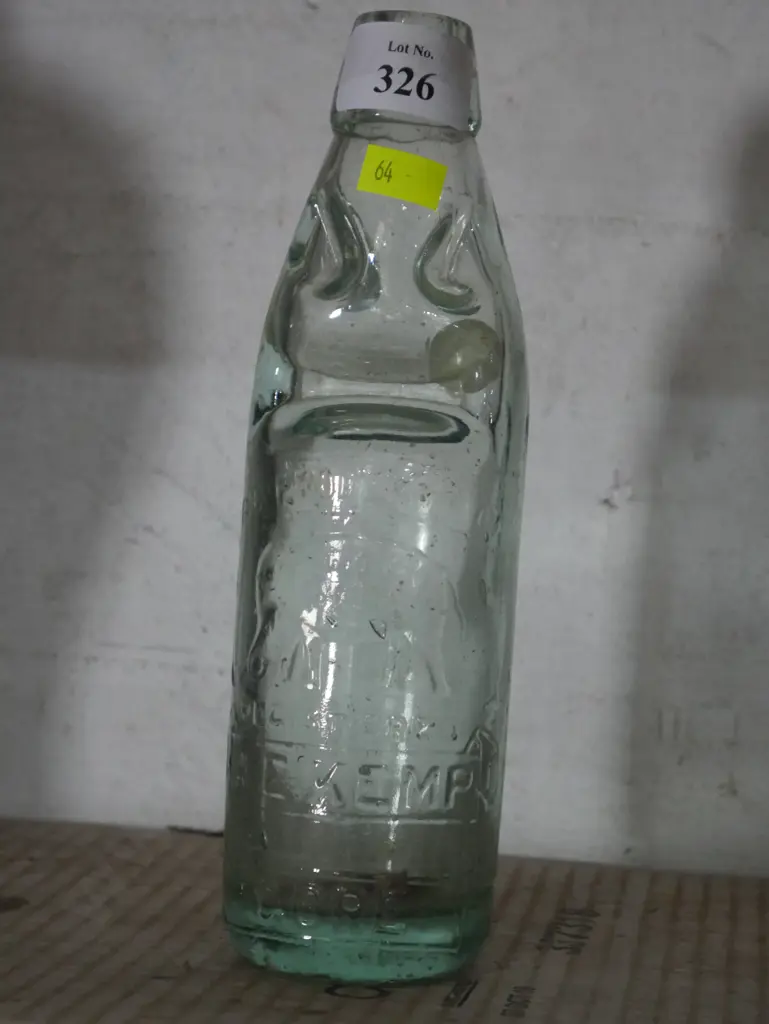Kemp Gore marble bottle Image 1++
