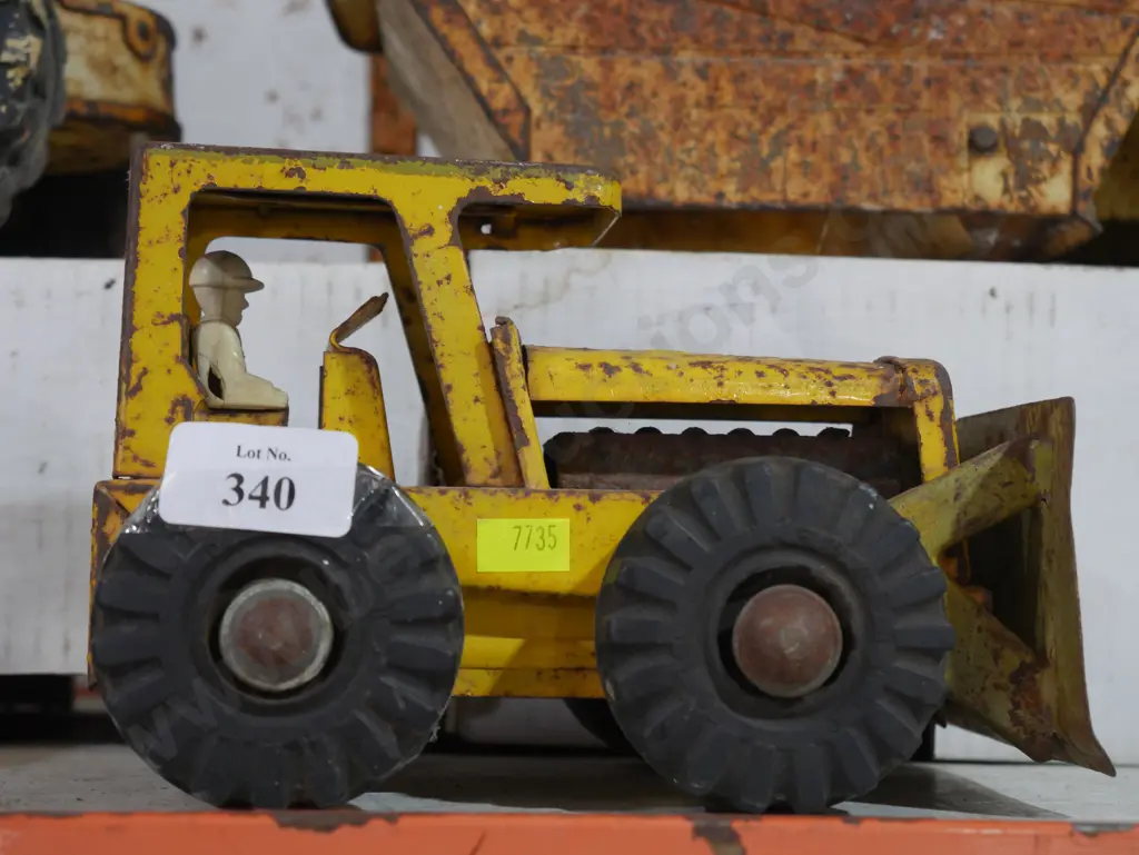 Tin bulldozer Image 1++