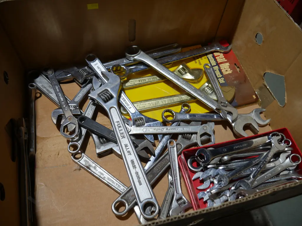 Cresents spanners Image 1++