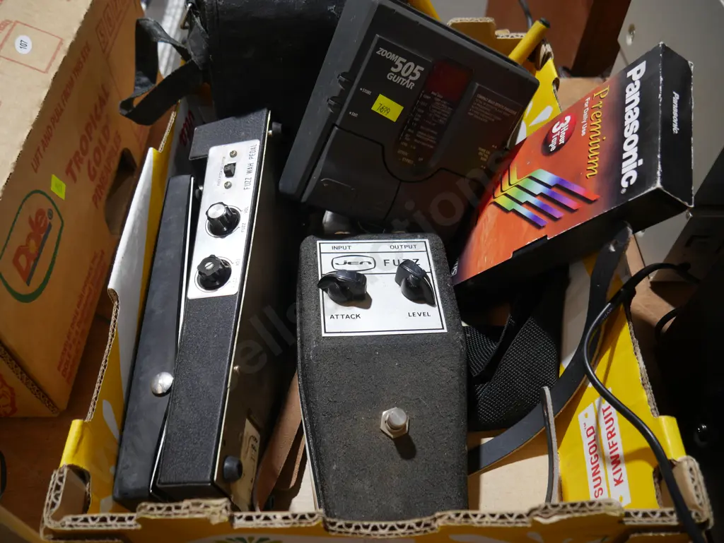 Instrument peddles etc Image 1++