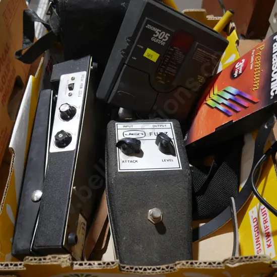 Instrument peddles etc