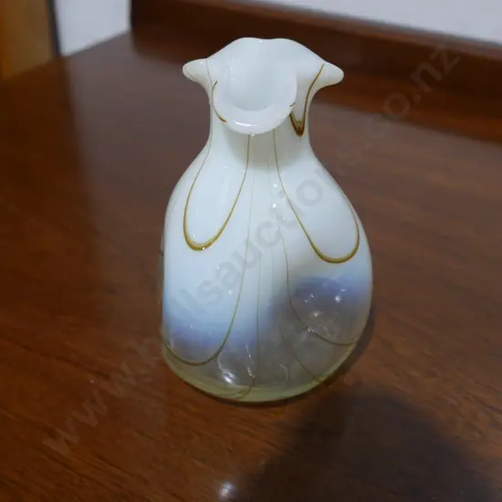 Glass vase