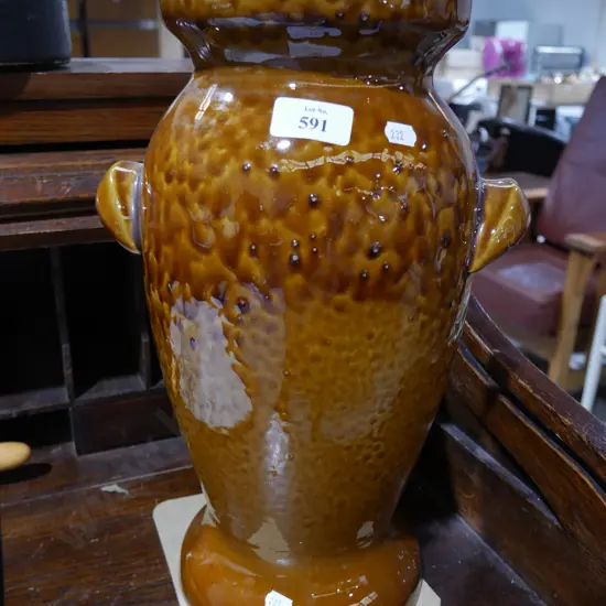 Benhar pottery vase