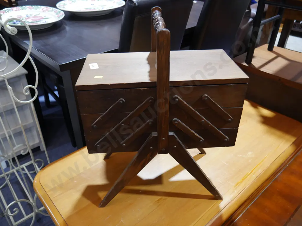 Sewing box Image 1++