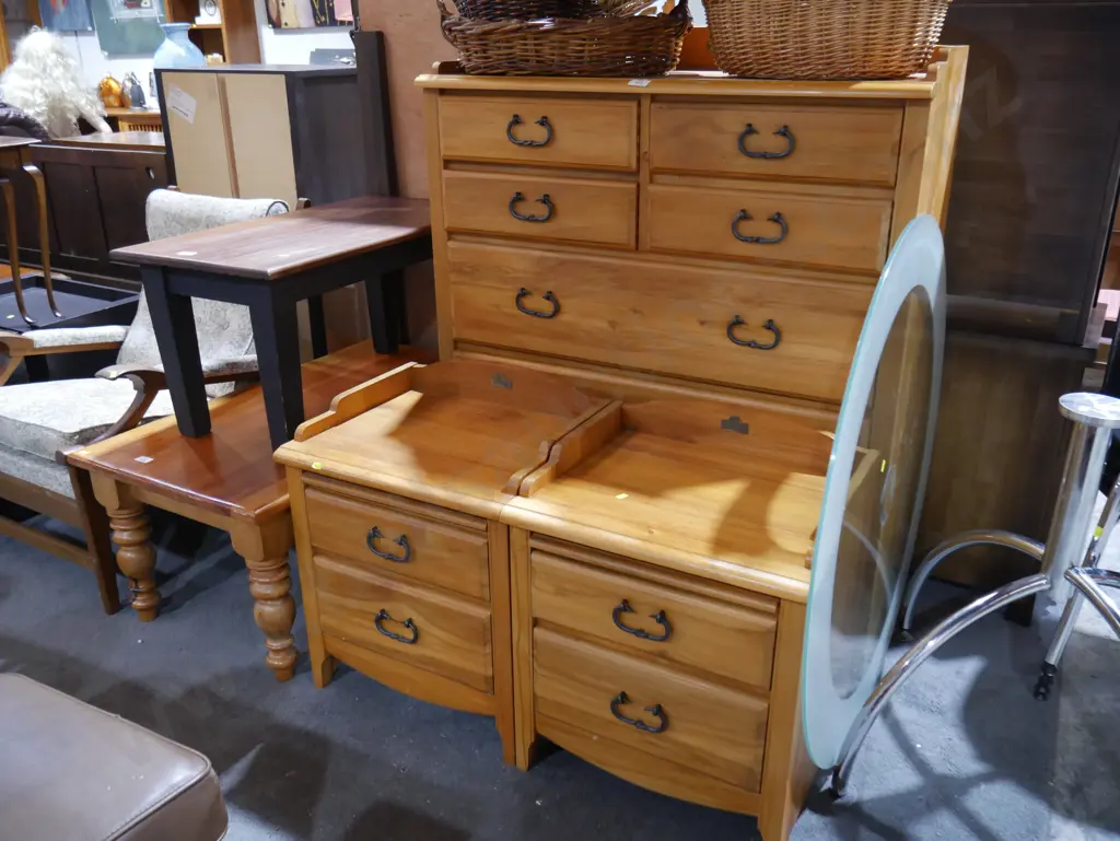 7 drawer chest, pair of bedside drawers Image 1++