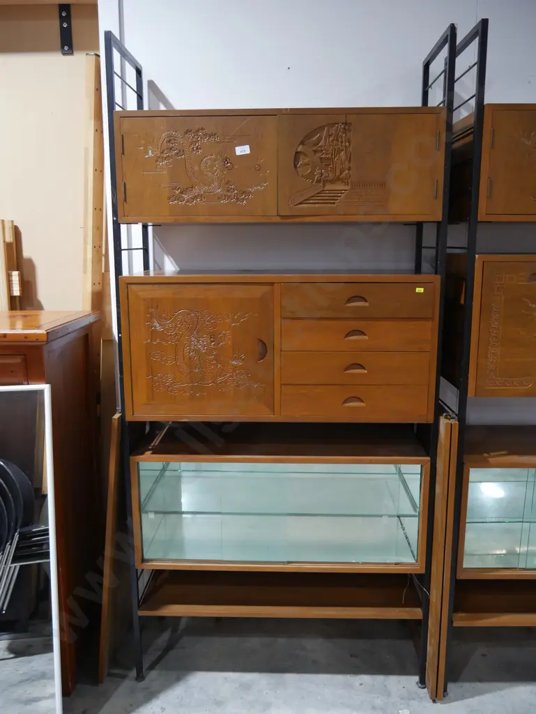 Oriental wall unit Image 1++