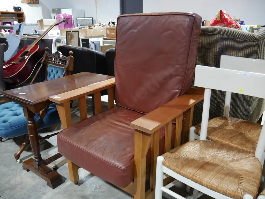 Morris chair Image 1++