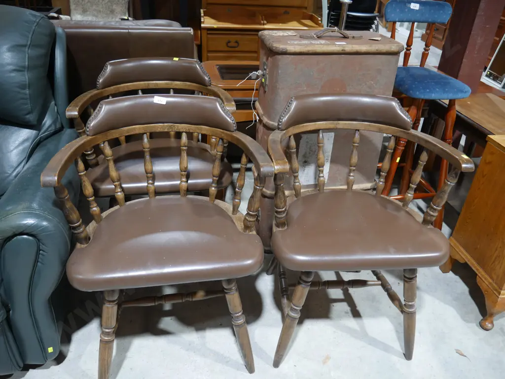 3 captains chairs Image 1++