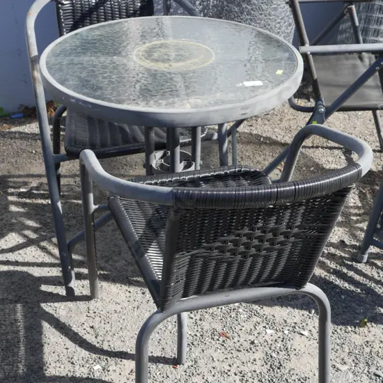 Outdoor table and 2 chairs