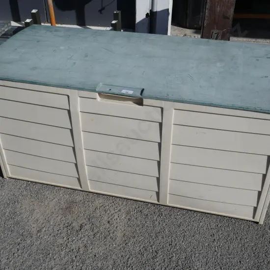 Plastic storage trunk