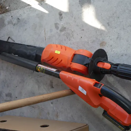 2 black and decker tools