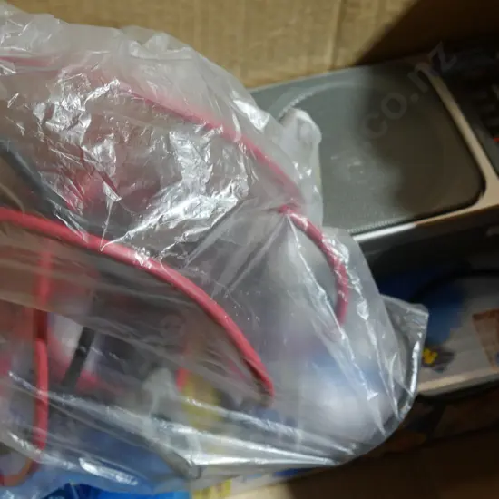 Panasonic radio, duster etc