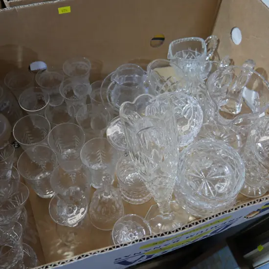 Crystal glasses, decanter etc