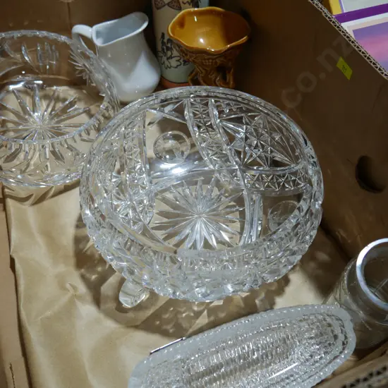 Crystal bowls, pottery