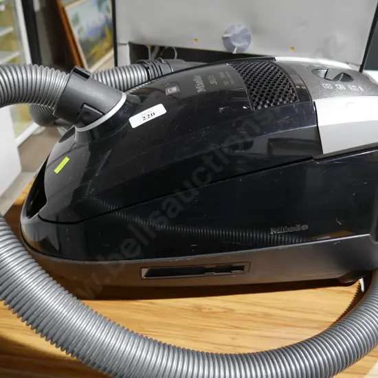 Miele vacuum