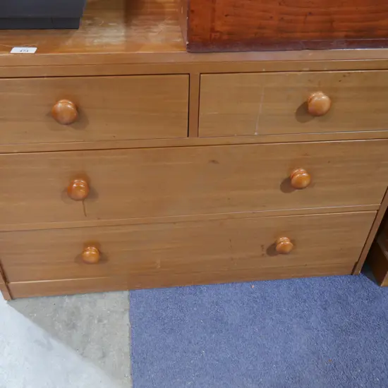 4 drawer chest