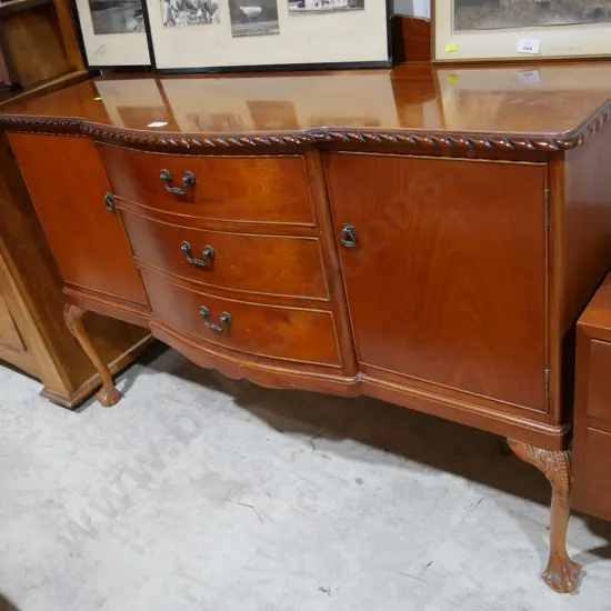 Sideboard