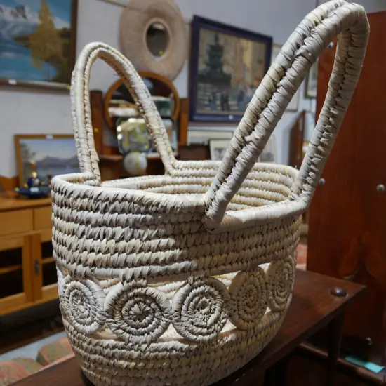 Cane basket
